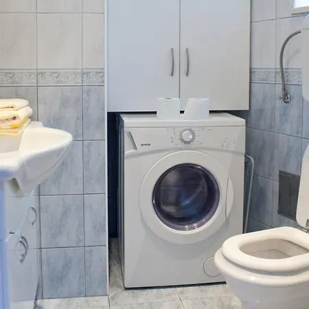 Apartment Ira *
