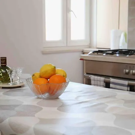 Apartman Ira *