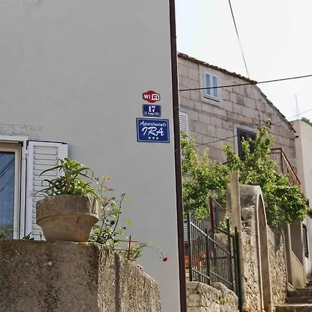 Apartman Ira